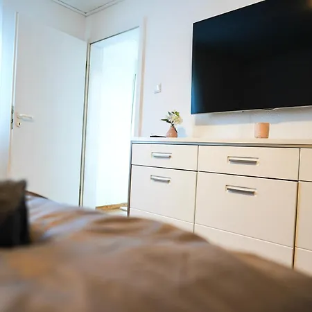 Geraeumige 120qm Maisonette Mit Balkon Wehome Komfort Kaiserslautern