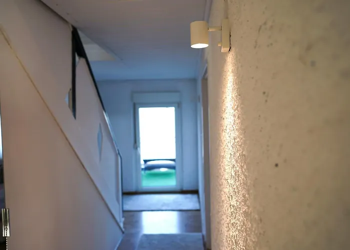 Apartamento Geraeumige 120qm Maisonette Mit Balkon Wehome Komfort Kaiserslautern