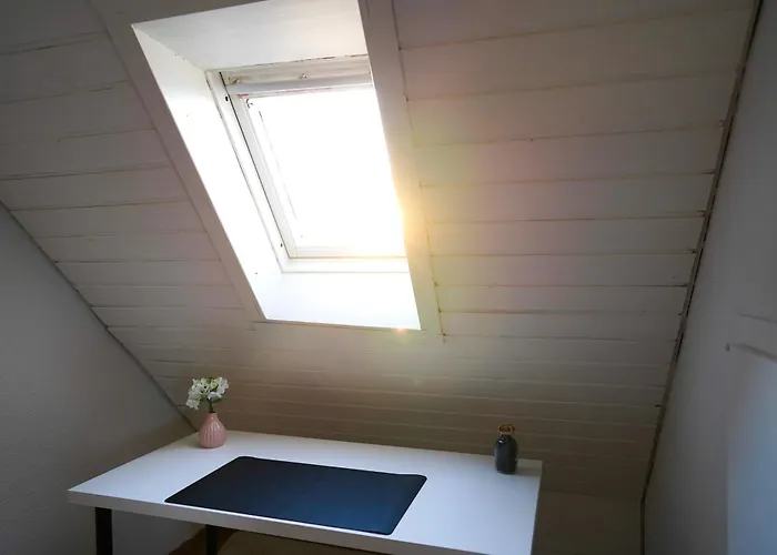 Geraeumige 120qm Maisonette Mit Balkon Wehome Komfort
