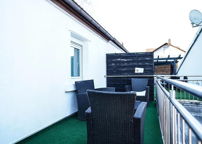 Geraeumige 120qm Maisonette Mit Balkon Wehome Komfort Kaiserslautern