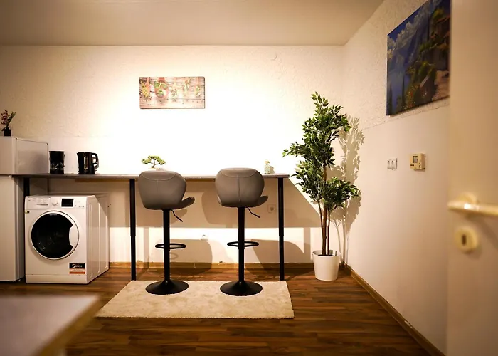 Apartamento Geraeumige 120qm Maisonette Mit Balkon Wehome Komfort Kaiserslautern