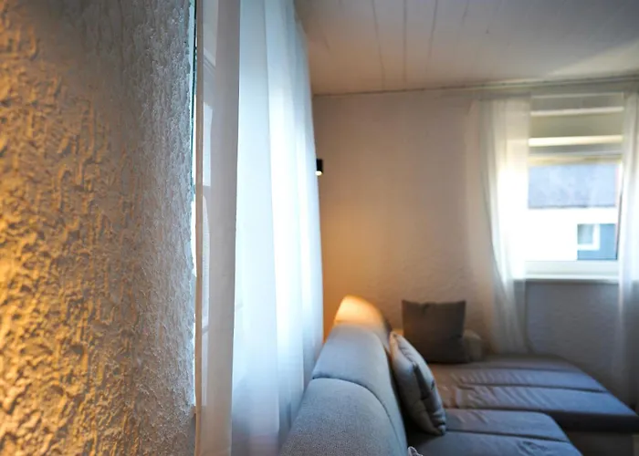 Geraeumige 120qm Maisonette Mit Balkon Wehome Komfort