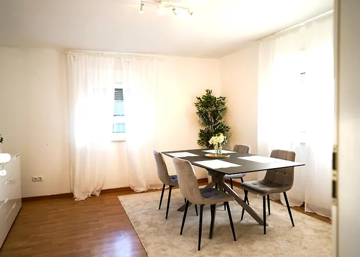 Geraeumige 120qm Maisonette Mit Balkon Wehome Komfort * Kaiserslautern