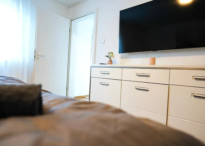 Geraeumige 120qm Maisonette Mit Balkon Wehome Komfort Kaiserslautern